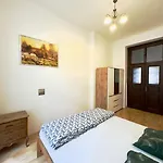 Lejlighed Spacious Cozy In Centre *