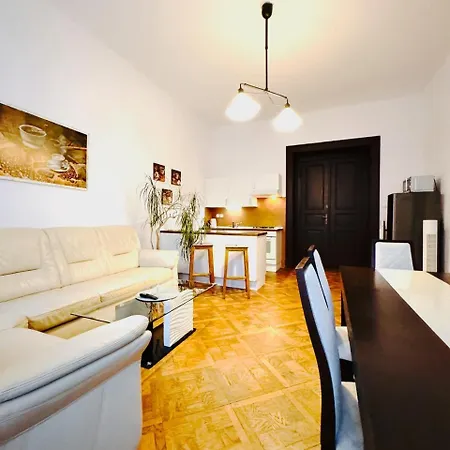 Daire Spacious Cozy In Centre