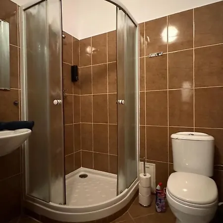 Spacious Cozy In Centre Апартаменты Прага