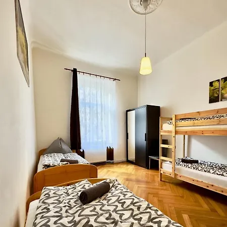 Spacious Cozy In Centre Apartment Prague
