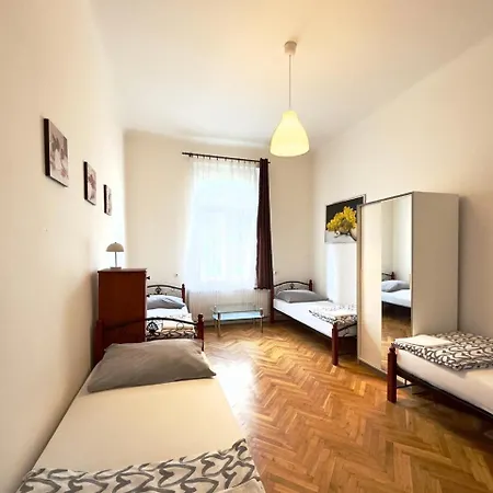 Διαμέρισμα Spacious Cozy In Centre