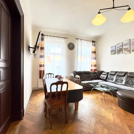 Διαμέρισμα Spacious Cozy In Centre *