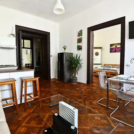 Daire Spacious Cozy In Centre *