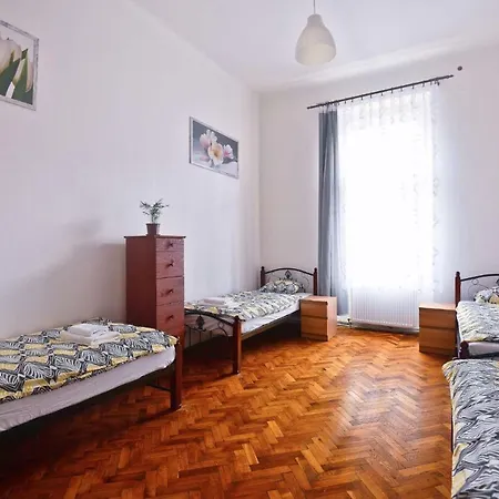 Lejlighed Spacious Cozy In Centre *