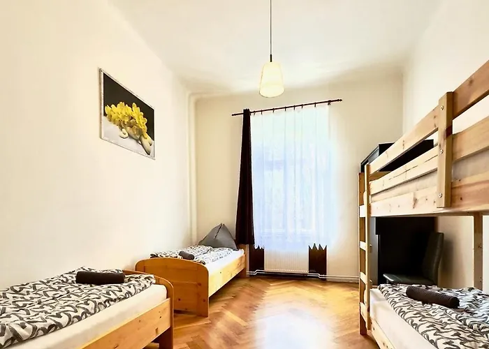Apartment Spacious Cozy In Centre Prague
