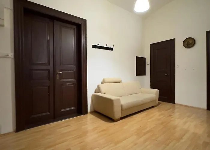 Apartment Spacious Cozy In Centre Prague