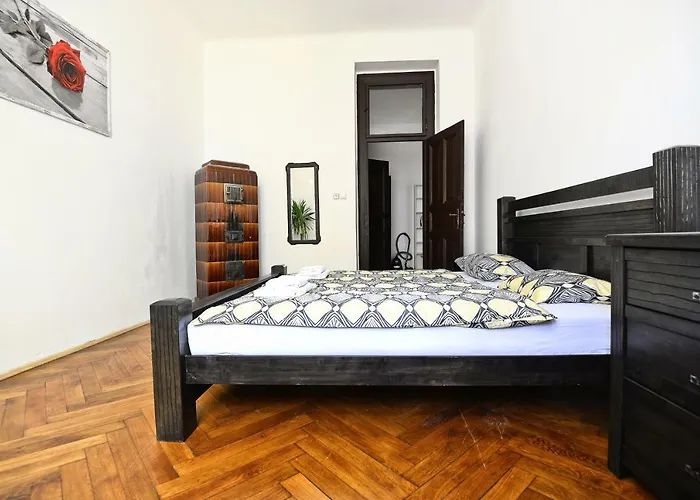 Spacious Cozy In Centre Apartment Prague