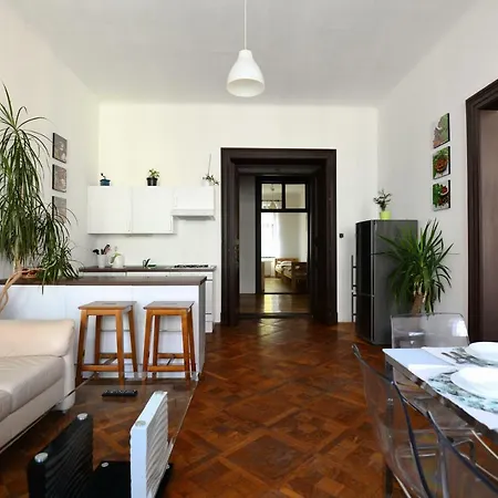 Spacious Cozy In Centre דירה *